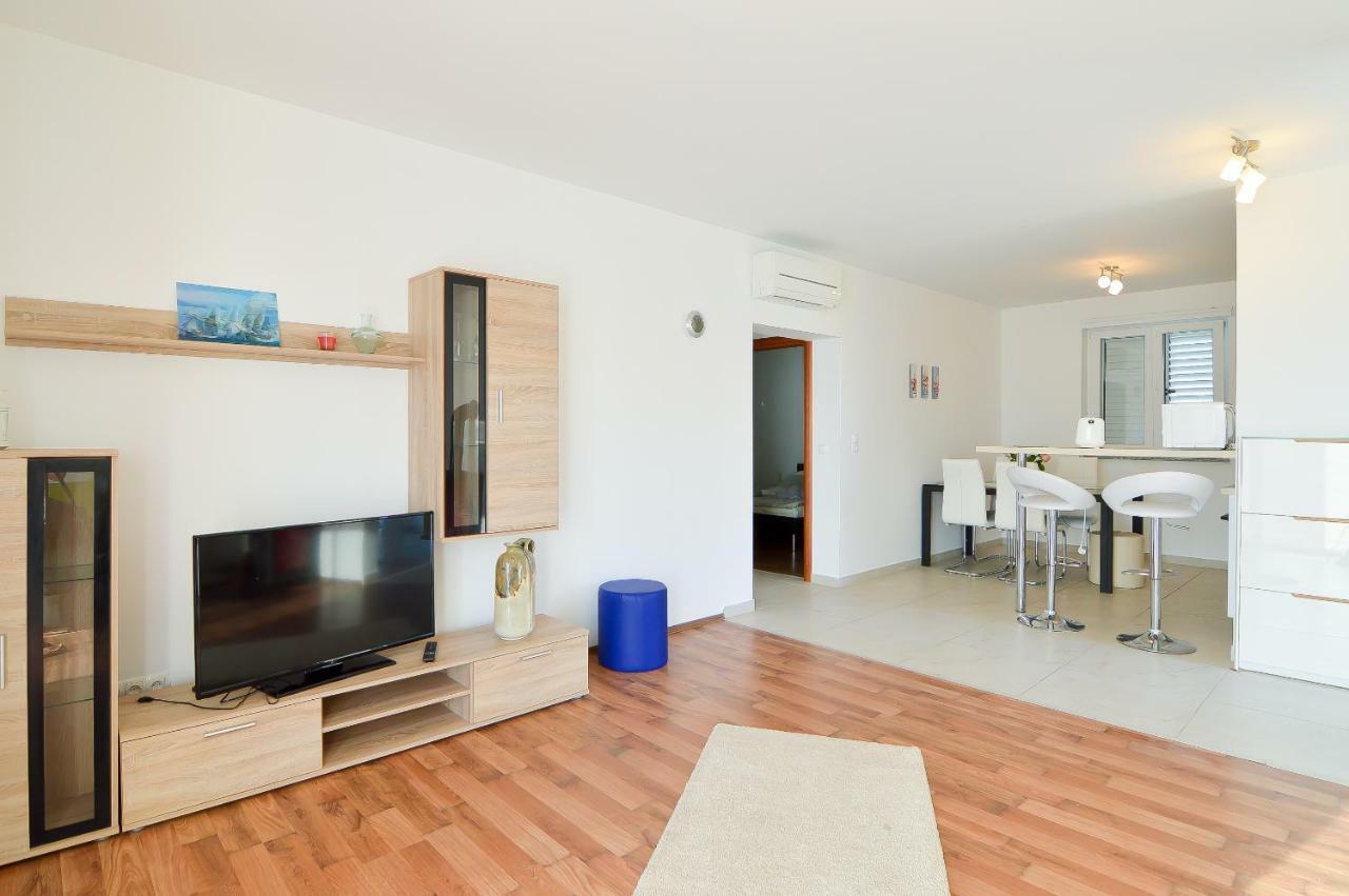 Narzissa Apartment *
